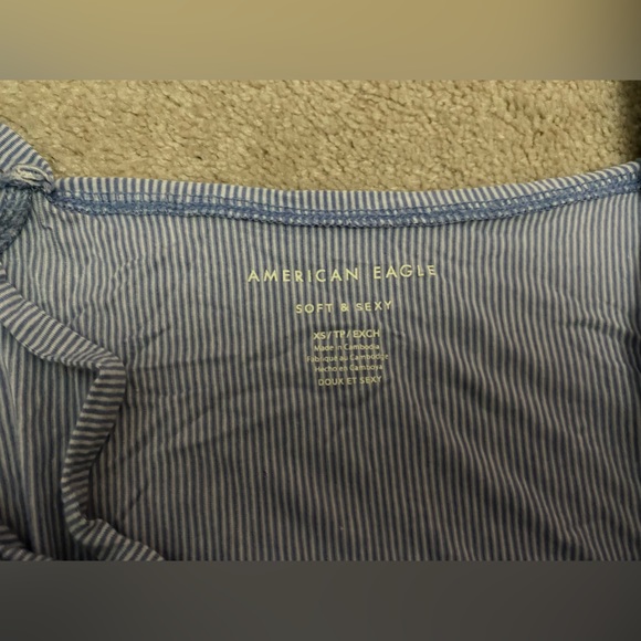 soft & sexy off the shoulder - Picture 3 of 3